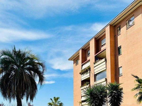 appartamento in vendita a Roma in zona Massimina/Casal Lumbroso