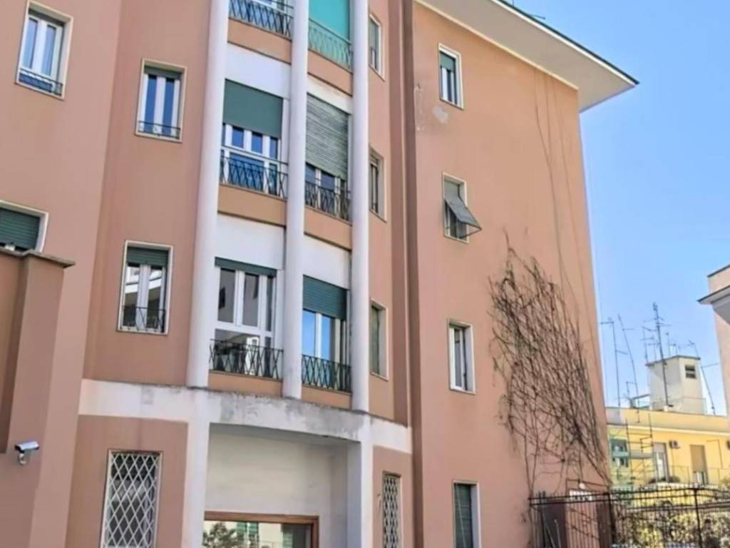 appartamento in vendita a Roma in zona Trieste