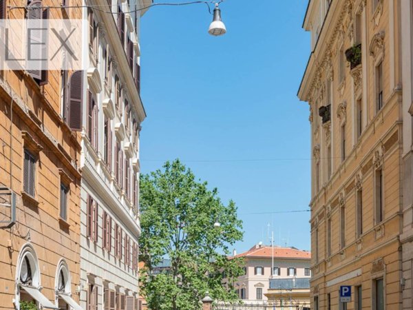 appartamento in vendita a Roma in zona Ludovisi/Sallustiano
