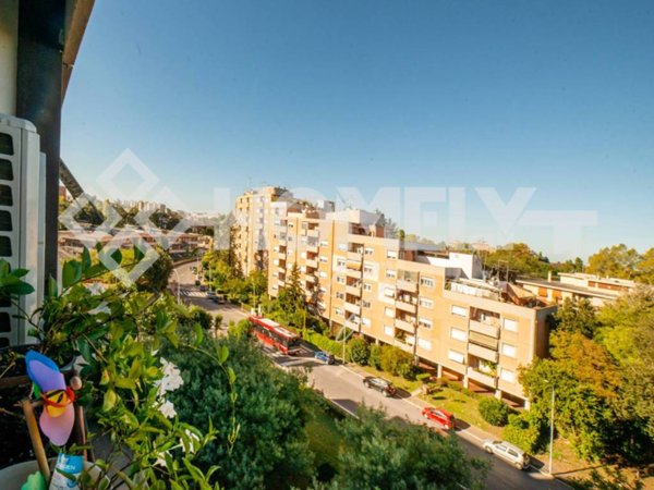 appartamento in vendita a Roma in zona Spinaceto