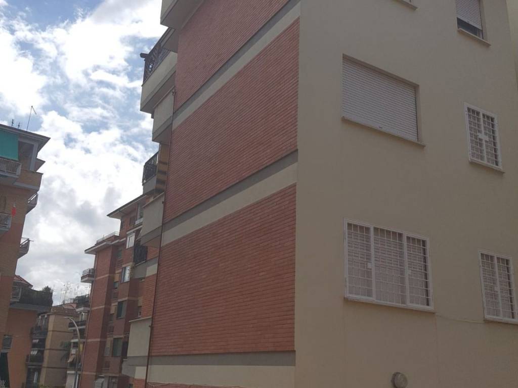 appartamento in vendita a Roma in zona Monte Sacro/Talenti