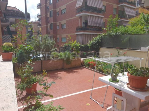 appartamento in vendita a Roma in zona Monte Sacro/Talenti