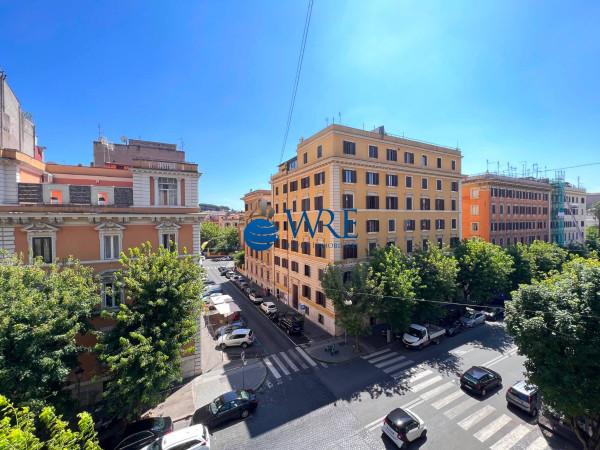 appartamento in vendita a Roma in zona Rione Prati