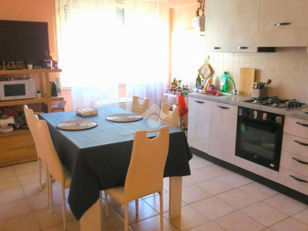 appartamento in vendita a Roma in zona Tuscolano