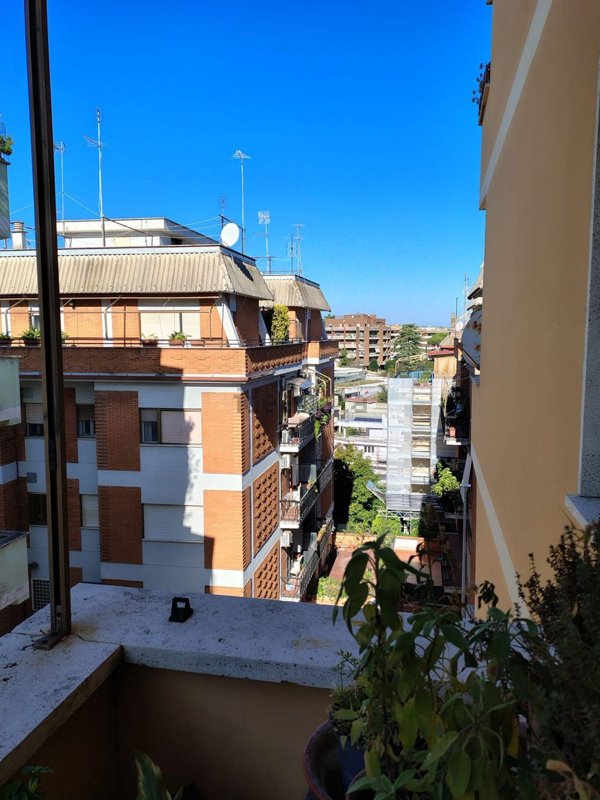 appartamento in vendita a Roma in zona Trionfale