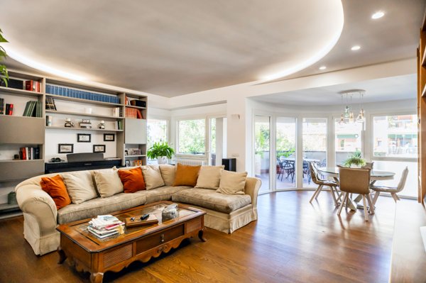 appartamento in vendita a Roma in zona Giuliano Dalmata