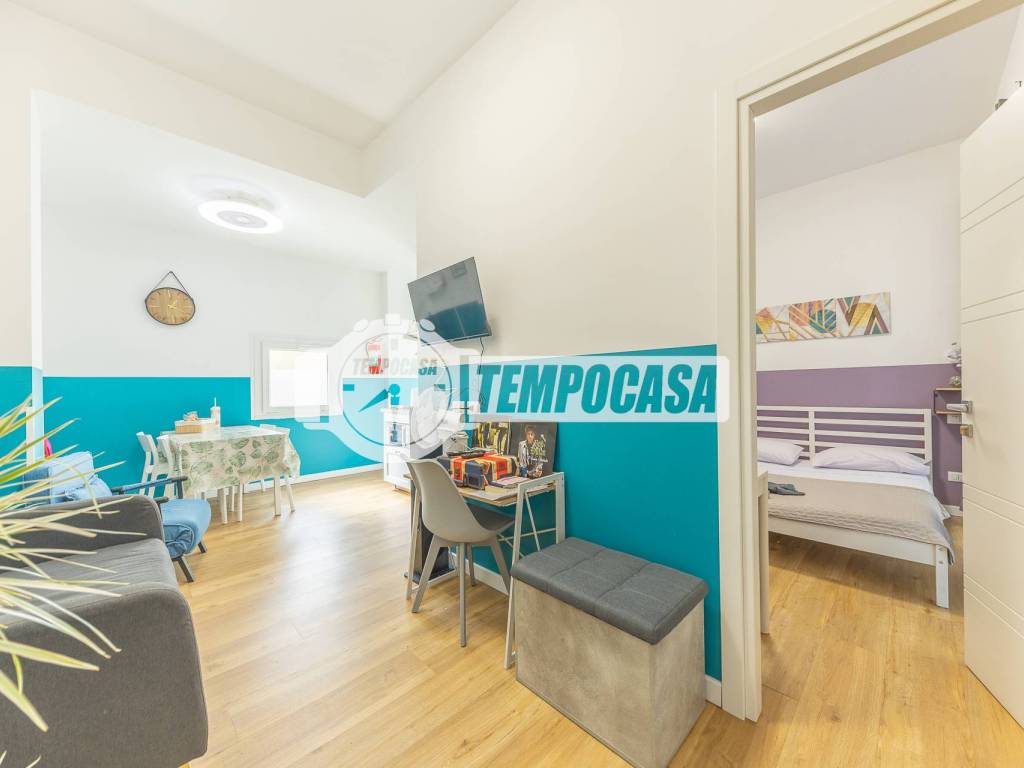 appartamento in vendita a Roma in zona Don Bosco