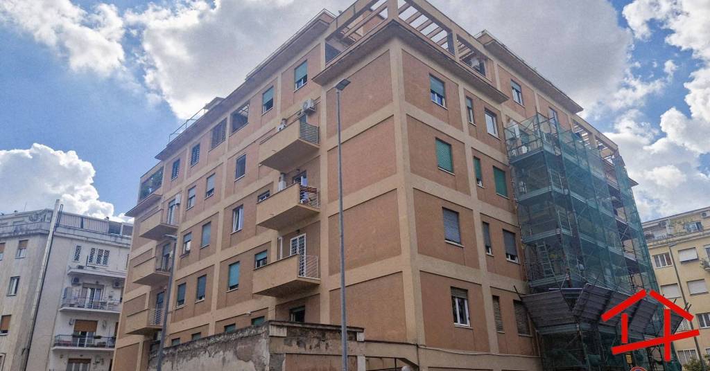 appartamento in vendita a Roma in zona Gianicolense