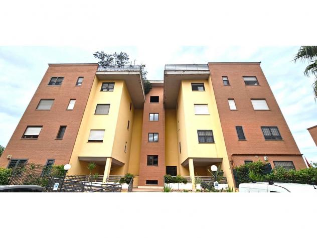 appartamento in vendita a Roma in zona Sette Bagni