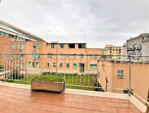 appartamento in vendita a Roma in zona Prenestino-Centocelle