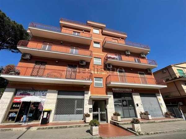 appartamento in vendita a Roma in zona Dragona/Bagnoletto