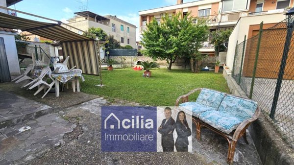 appartamento in vendita a Roma in zona Acilia