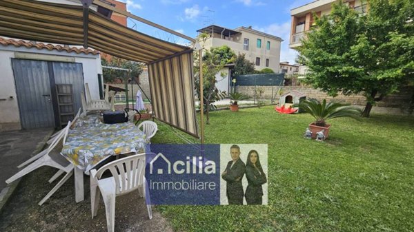 appartamento in vendita a Roma in zona Acilia