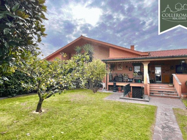 casa indipendente in vendita a Roma in zona Ardeatino