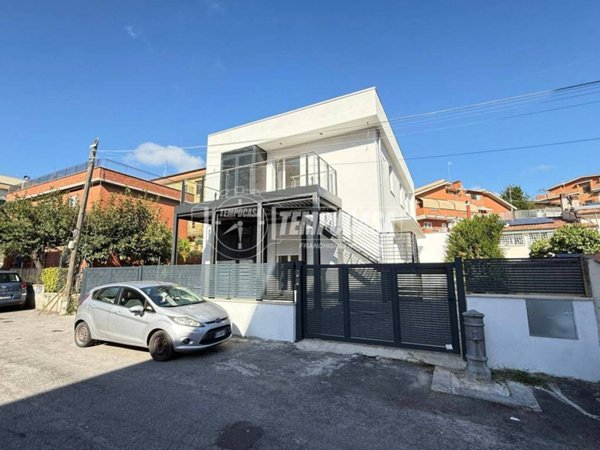 appartamento in vendita a Roma in zona Palmarola
