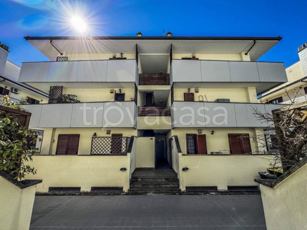 appartamento in vendita a Roma in zona Infernetto