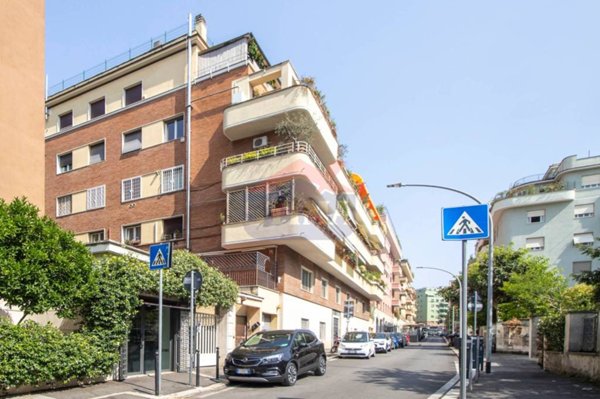 appartamento in vendita a Roma in zona Salario