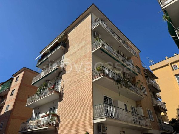 appartamento in vendita a Roma in zona La Pisana
