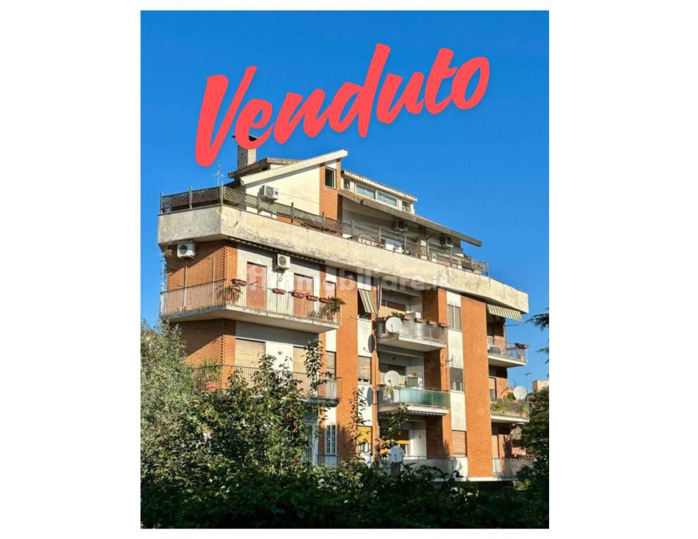 appartamento in vendita a Roma in zona Grottarossa