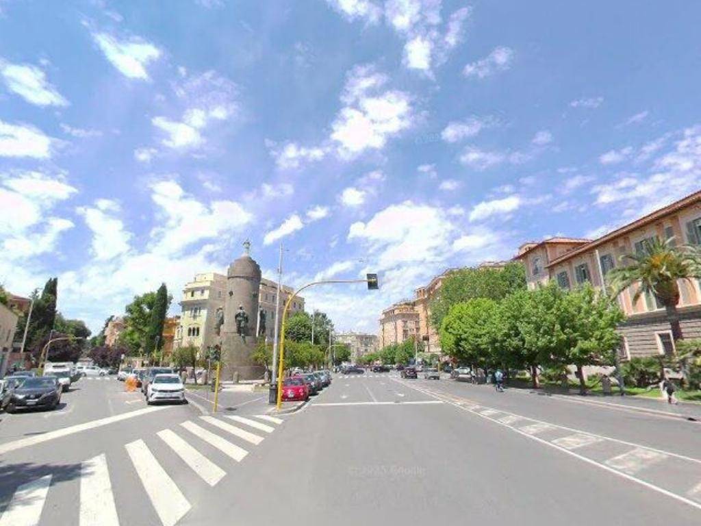 appartamento in vendita a Roma in zona Nomentano