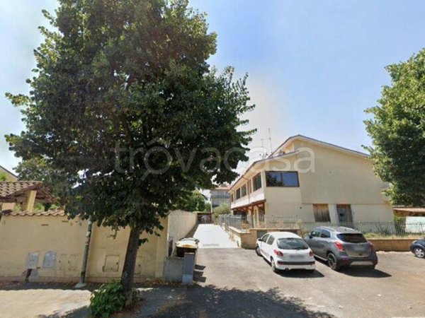 casa indipendente in vendita a Roma in zona Colle del Sole