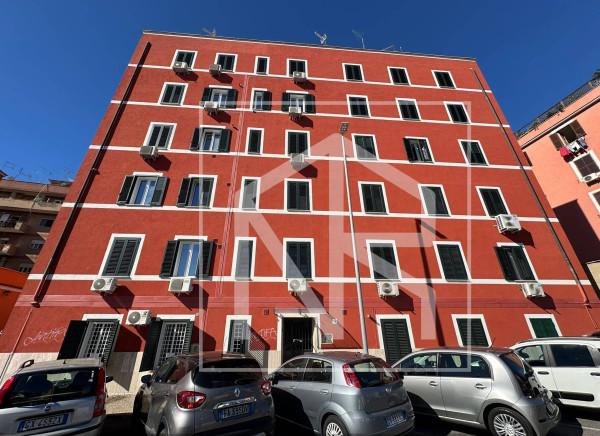 appartamento in vendita a Roma in zona Prenestino-Centocelle