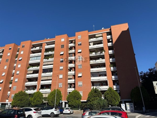 appartamento in vendita a Roma in zona Collatino