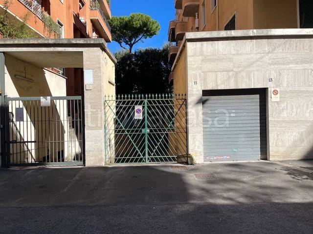 casa indipendente in vendita a Roma in zona Nomentano
