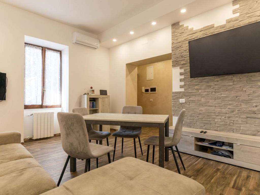 appartamento in vendita a Roma in zona Aurelio