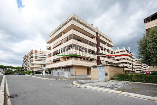 appartamento in vendita a Roma in zona Collatino