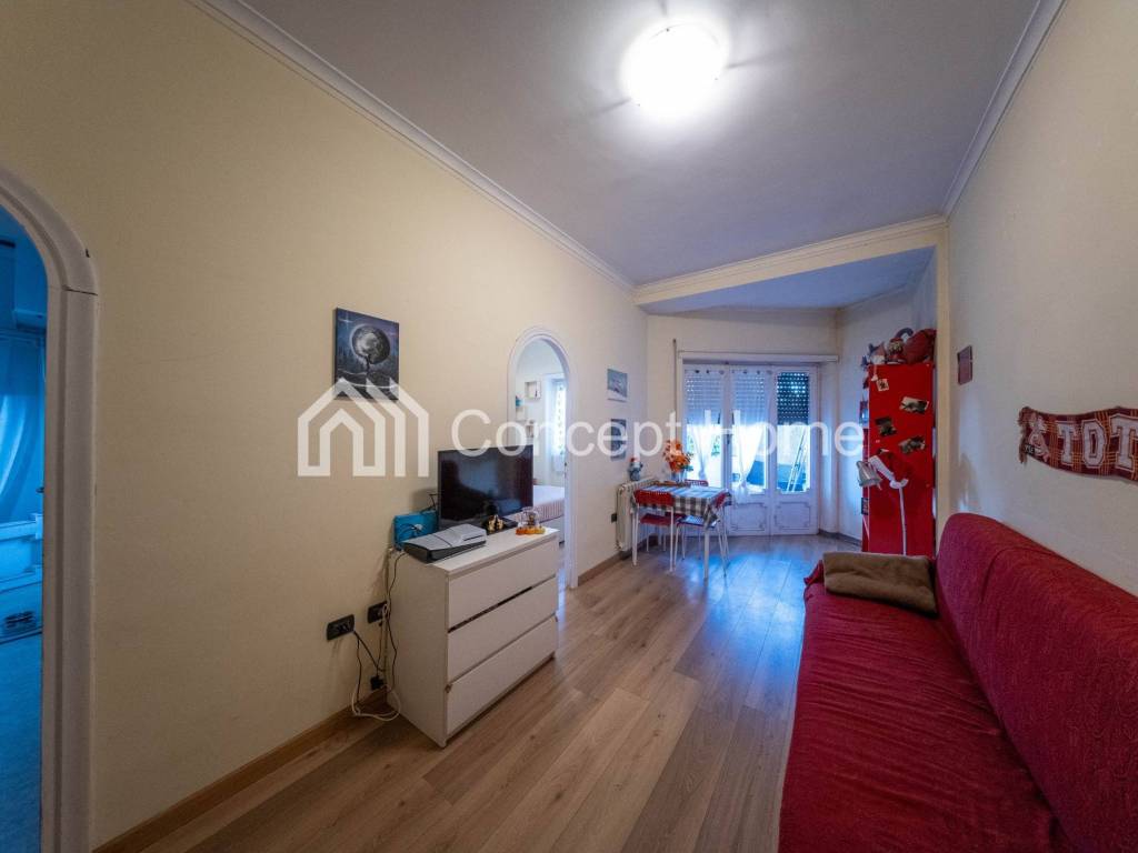 appartamento in vendita a Roma in zona Tomba di Nerone