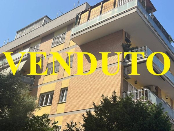 appartamento in vendita a Roma in zona Portuense
