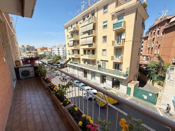 appartamento in vendita a Roma in zona Prenestino-Centocelle