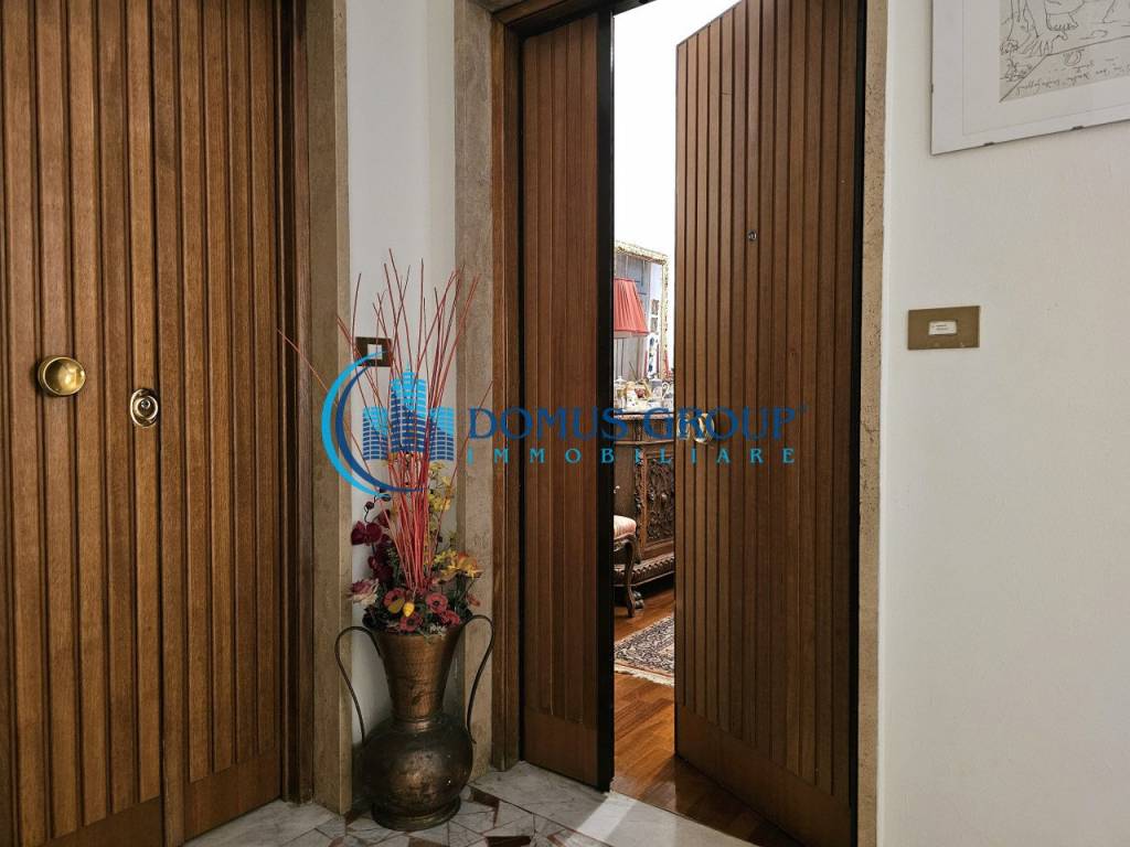 appartamento in vendita a Roma in zona Gianicolense