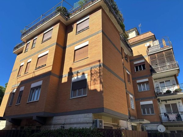 appartamento in vendita a Roma in zona Monte Sacro/Talenti