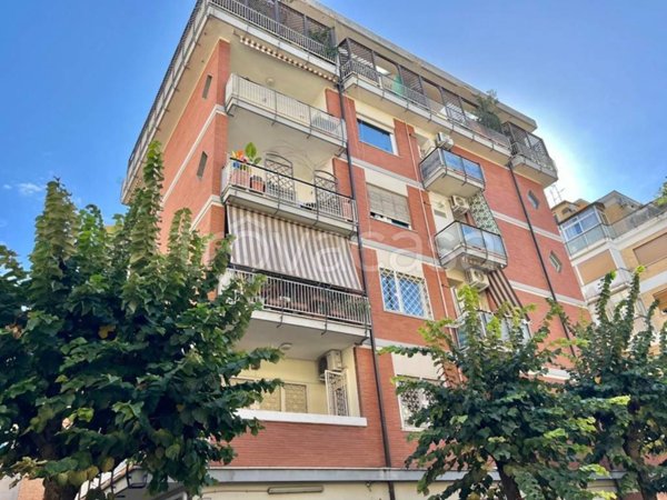 appartamento in vendita a Roma in zona Gianicolense