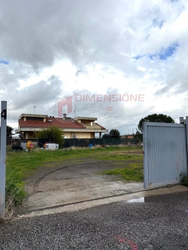 terreno agricolo in vendita a Roma
