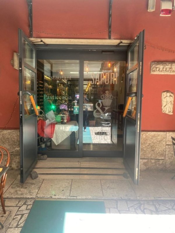 negozio in vendita a Roma