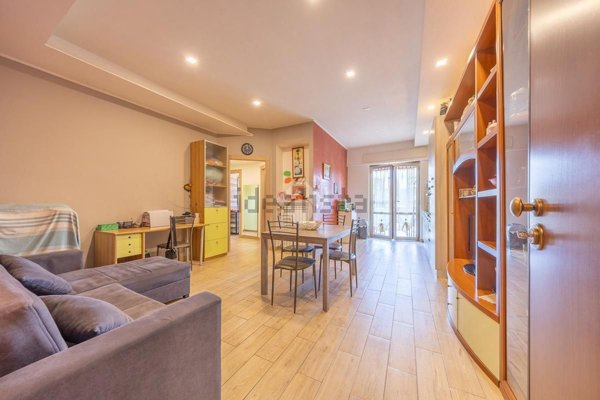 appartamento in vendita a Roma in zona Finocchio