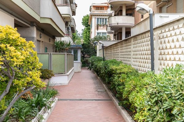 appartamento in vendita a Roma in zona Ostia