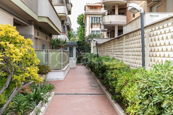 appartamento in vendita a Roma in zona Ostia