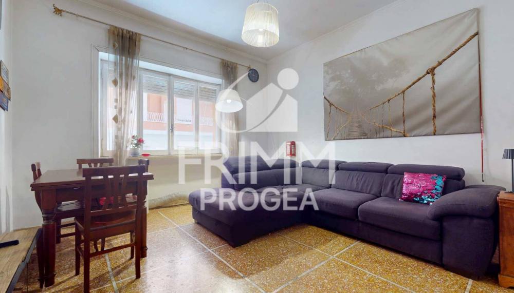 appartamento in vendita a Roma in zona Appio Latino