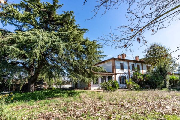 casa indipendente in vendita a Roma in zona Borghesiana