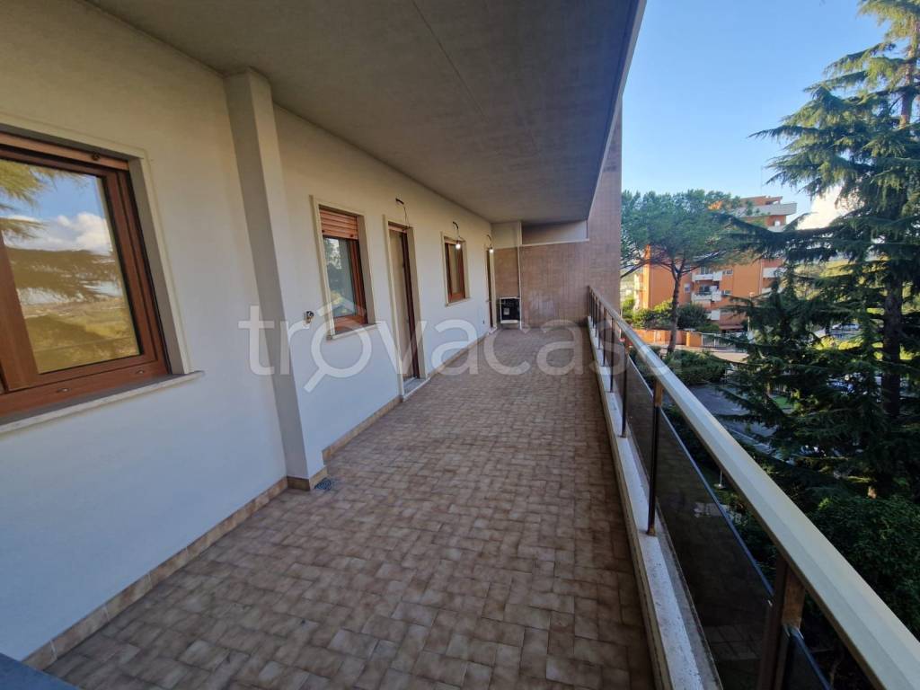 appartamento in vendita a Roma in zona Torrino