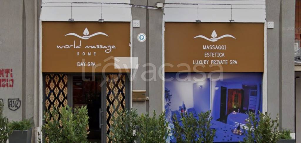 negozio in vendita a Roma in zona Collatino