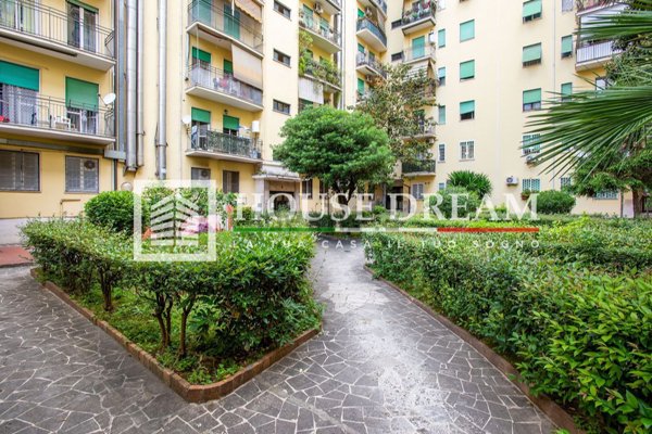 appartamento in vendita a Roma in zona Don Bosco