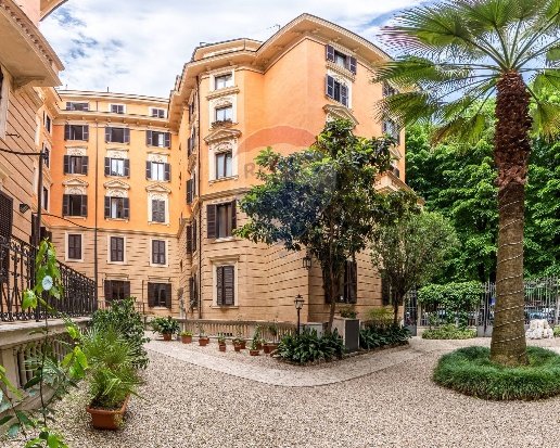 appartamento in vendita a Roma in zona Della Vittoria