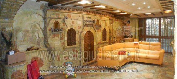 casa indipendente in vendita a Roma in zona Casal Morena