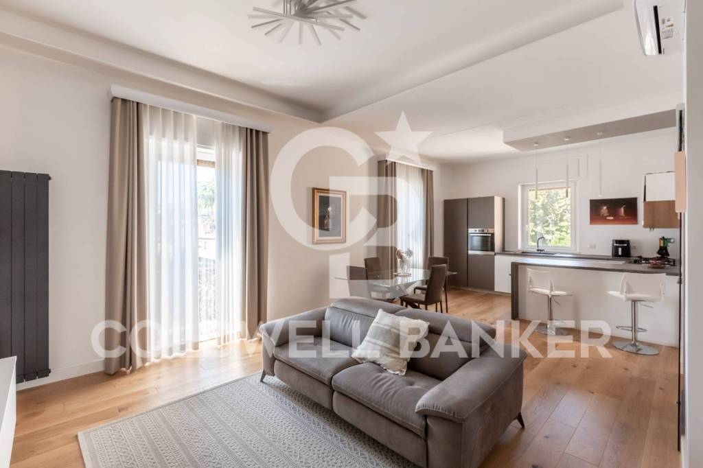 appartamento in vendita a Roma in zona Tor di Quinto