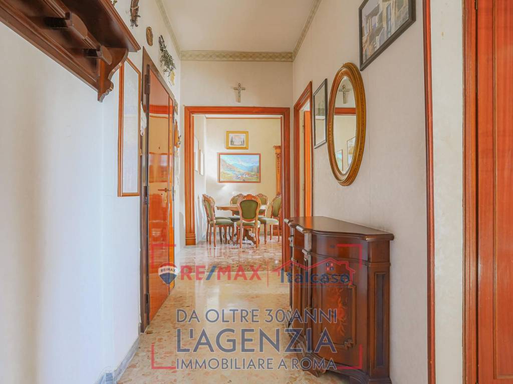 appartamento in vendita a Roma in zona Aurelio